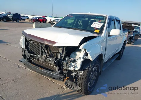 2015 Nissan Frontier Pro-4X из США, поврежденный, VIN 1N6AD0EV8FN705988